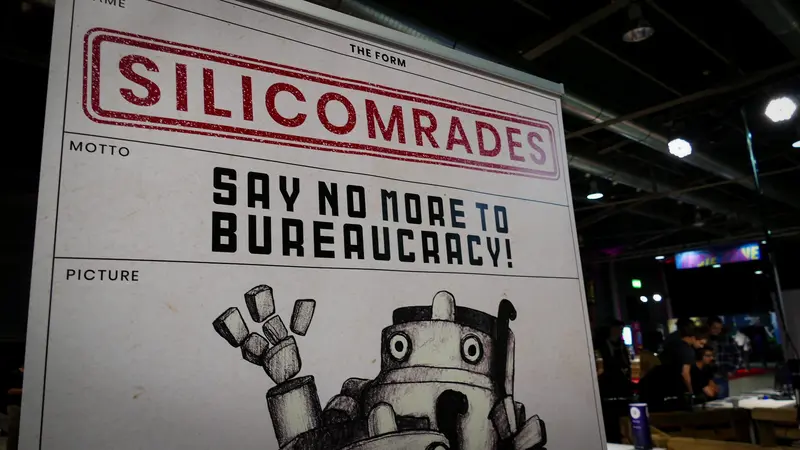 Bulánci. Krát deset. Silicomrades jednoduše bavili